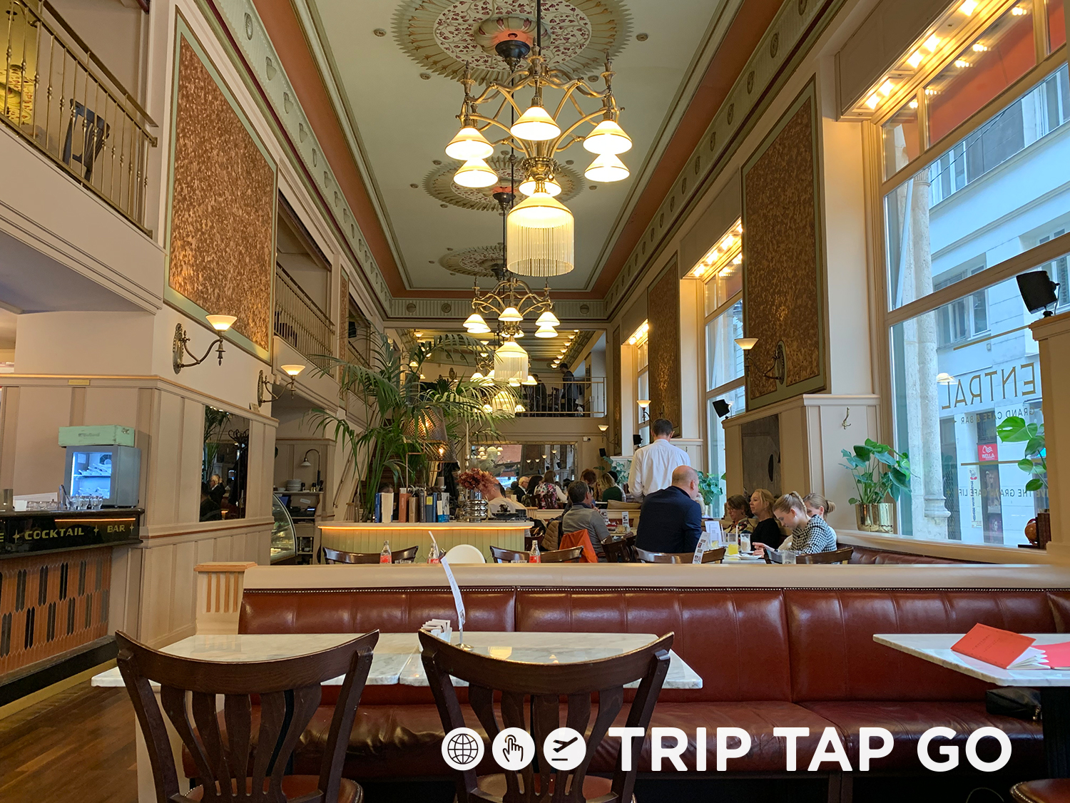 Bar Review: Central Grand Cafe, Budapest