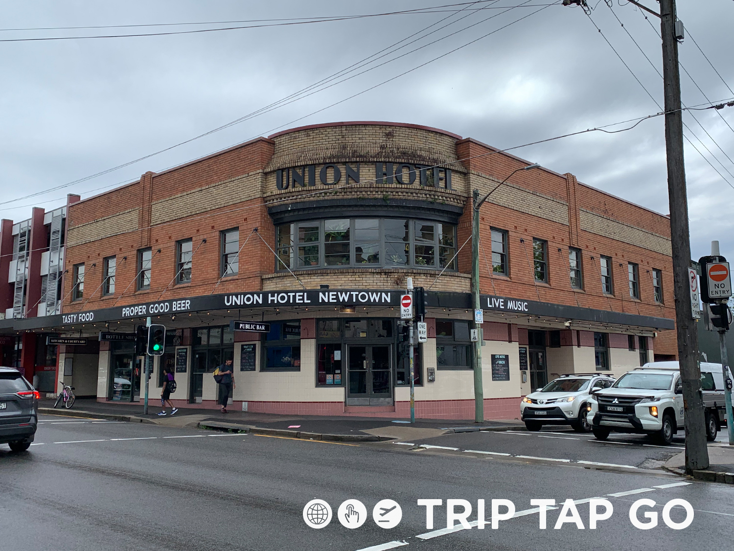 Pub Review: Union Hotel, Newtown